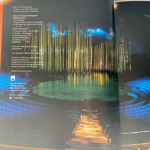 Varekai Cirque Du Soleil illustrated hardcover +DJ by Veronique Vial 2003 - Picture 6 of 8